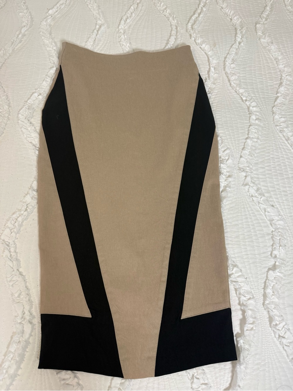 Kardashian Kollection Beige and Black Colorblock Pencil Skirt